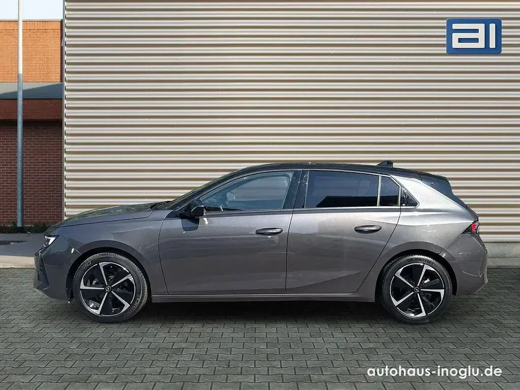 Gebraucht Opel Astra 131 PS (96 kW) 2024 Grau Kleinwagen