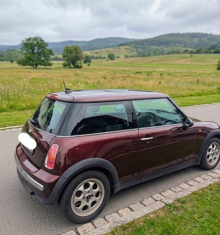 Gebraucht Mini ONE 90 PS (66 kW) 2003 Rot Kleinwagen