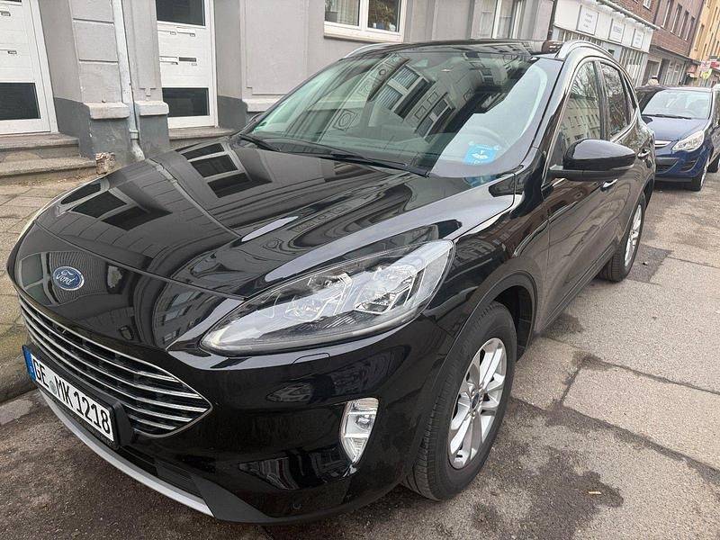 Gebraucht Ford Kuga 190 PS (139 kW) 2020 Schwarz SUV