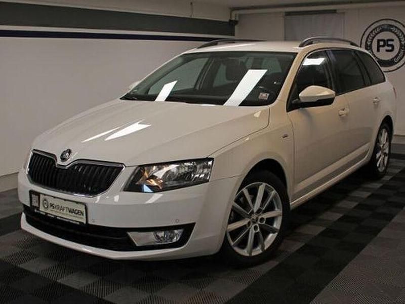 Gebraucht Skoda Octavia 150 PS (110 kW) 2016 Weiß Kleinwagen