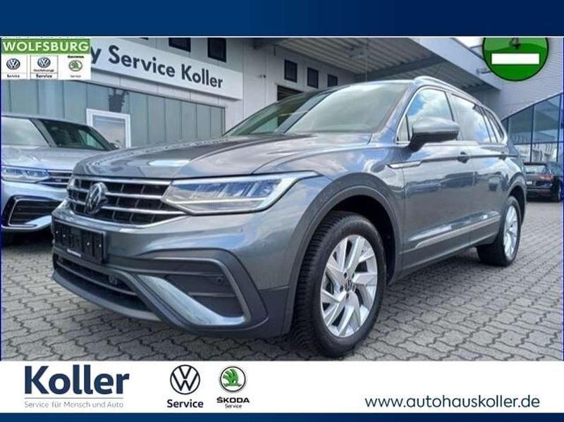 Grau Gebraucht 2024 VW Tiguan Allspace SUV | 34.970 € (Guter Preis) - Bild 1/4