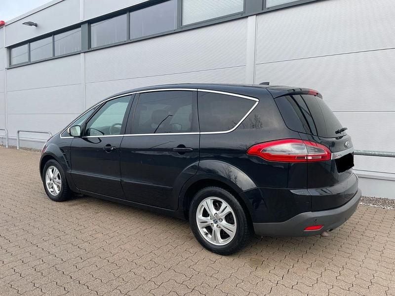 Gebraucht Ford S-MAX Titanium 160 PS (117 kW) 2011 Schwarz Van / Kleinbus