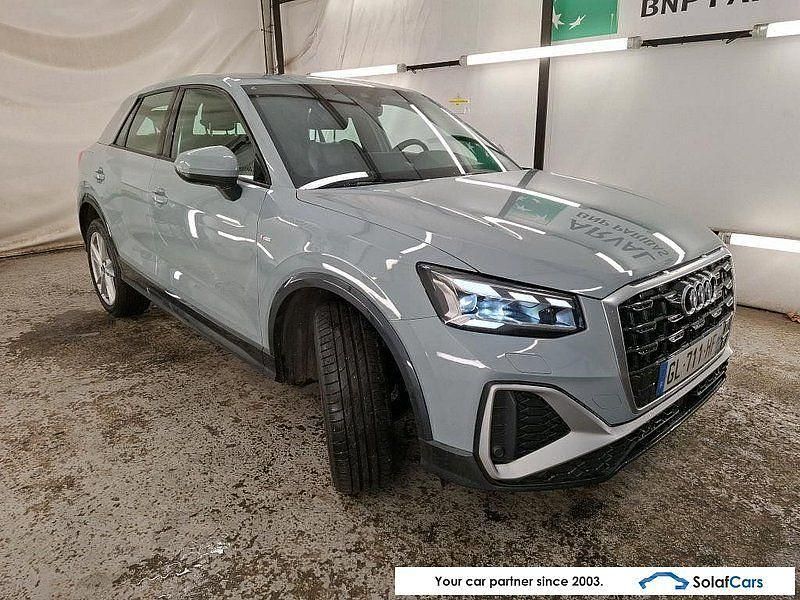 Gebraucht Audi Q2 S-Line 116 PS (85 kW) 2022 Grau SUV