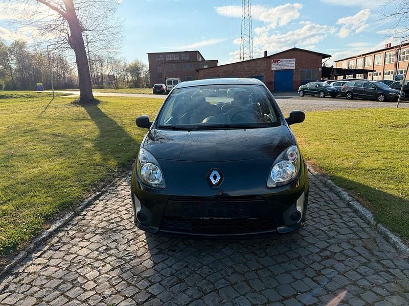 Second-hand Renault Twingo 75 CP (55 kW) 2010 Negru Hatchback