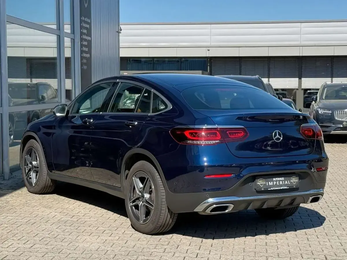 Gebraucht Mercedes GLC400d AMG 330 PS (242 kW) 2021 Blau SUV