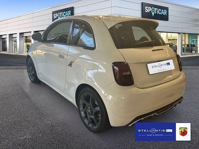 Gebraucht Abarth 500e 114 kW (155 PS) 2025 Weiß Kleinwagen