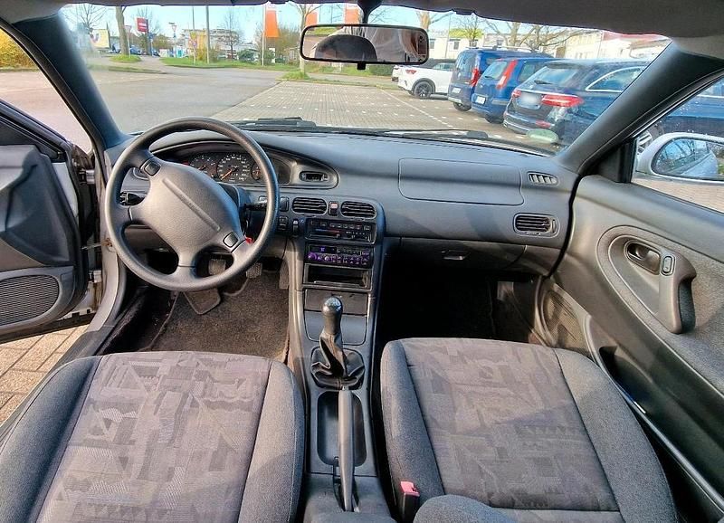 Gebraucht Mazda 626 90 PS (66 kW) 1995 Silber Limousine