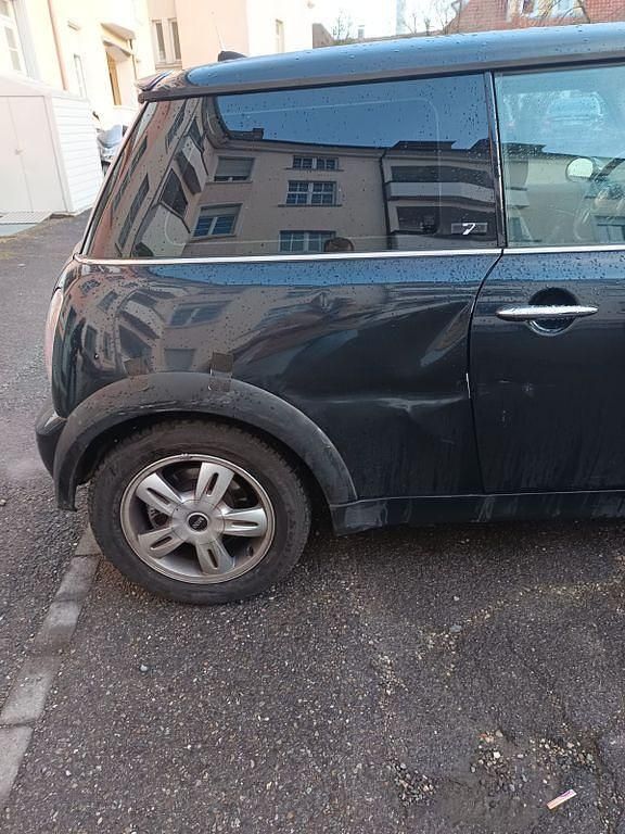 Gebraucht Mini ONE 90 PS (66 kW) 2006 Schwarz Kleinwagen