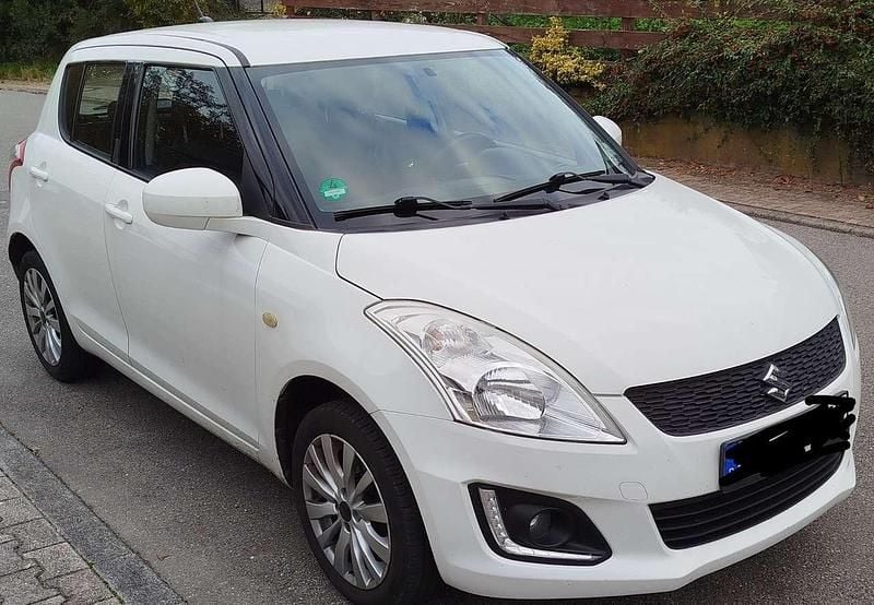 Gebraucht 2017 Suzuki Swift Club Limousine | 6.000 € (Fairer Preis) - Bild 1/4