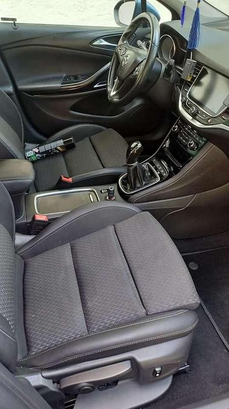 Gebraucht Opel Astra Active 136 PS (100 kW) 2016 Limousine