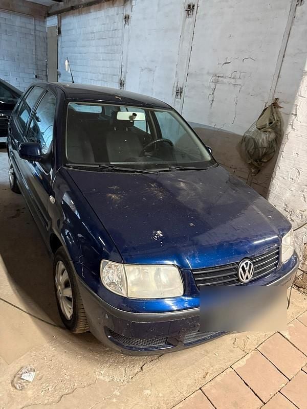 Blau Gebraucht 1999 VW Polo Kleinwagen | 1.850 € (Teuer) - Bild 1/4