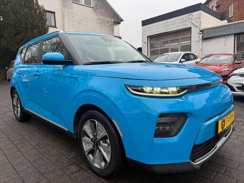 Gebraucht Kia Soul EV Inspiration 150 kW (204 PS) 2022 Blau SUV