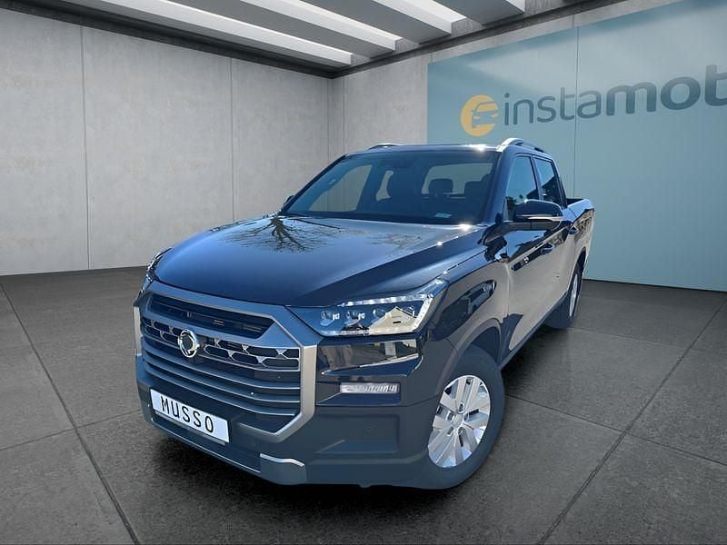 Schwarz Neu 2025 Ssangyong (KGM) Musso Van / Kleinbus | 38.899 € (Fairer Preis) - Bild 1/4