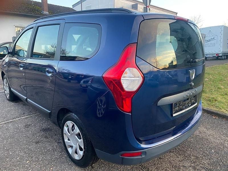 Gebraucht Dacia Lodgy 116 PS (85 kW) 2016 Blau Van / Kleinbus