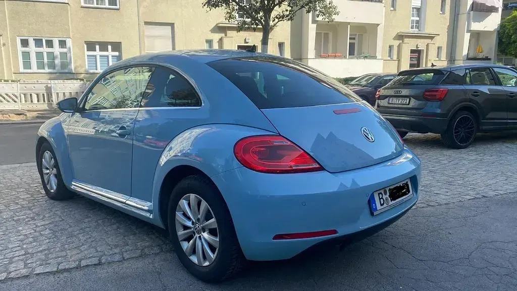 Gebraucht VW Beetle Design 105 PS (77 kW) 2012 Blau Kleinwagen