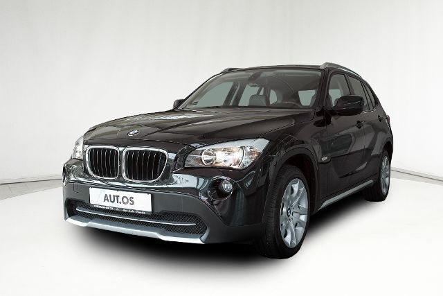 Gebraucht BMW X1 143 PS (105 kW) 2010 Schwarz metallic SUV