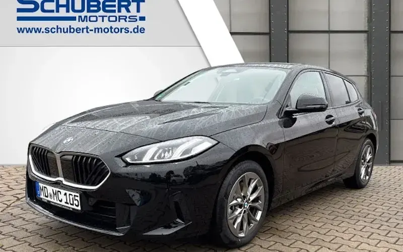 Używany BMW 116 Performance 122 KM (89 kW) 2025 Czarny Hatchback
