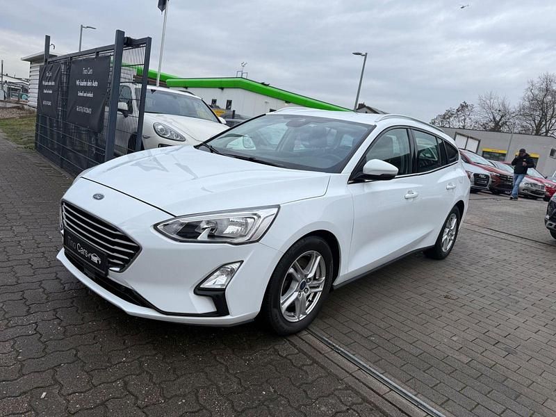 Gebraucht Ford Focus Cool & Connect 120 PS (88 kW) 2019 Weiß Kombi