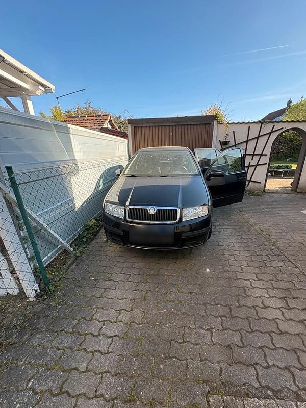 Używany Skoda Fabia 85 KM (62 kW) 2006 Czarny Hatchback