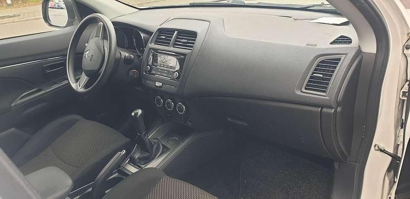 Gebraucht Mitsubishi ASX Basis 117 PS (86 kW) 2018 Andenweiss (s) SUV