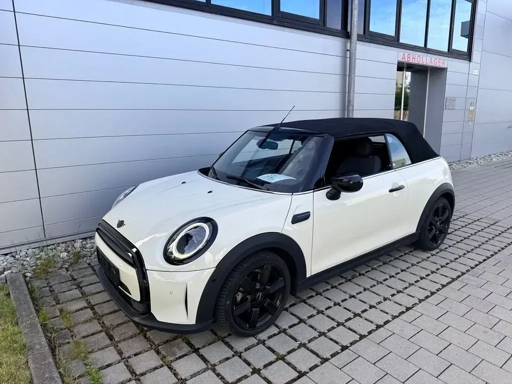 Used Mini Cooper Cabriolet 136 HP (100 kW) 2022 White Cabriolet