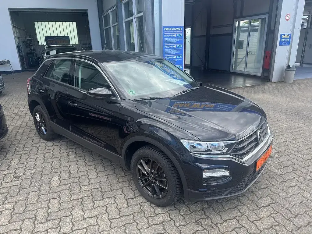 Gebraucht VW T-Roc Basis 116 PS (85 kW) 2019 Schwarz SUV