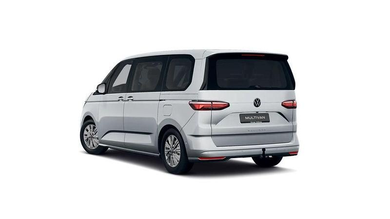 Gebraucht VW Multivan Life 150 PS (110 kW) 2025 Reflexsilber metallic Van