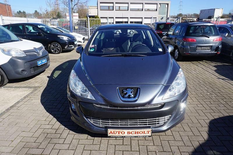 Gebraucht Peugeot 308 Sport 120 PS (88 kW) 2008 Grau Limousine