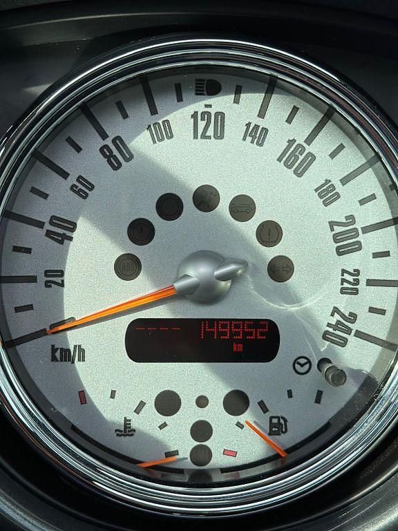 Second-hand Mini ONE 90 CP (66 kW) 2005 Negru Hatchback