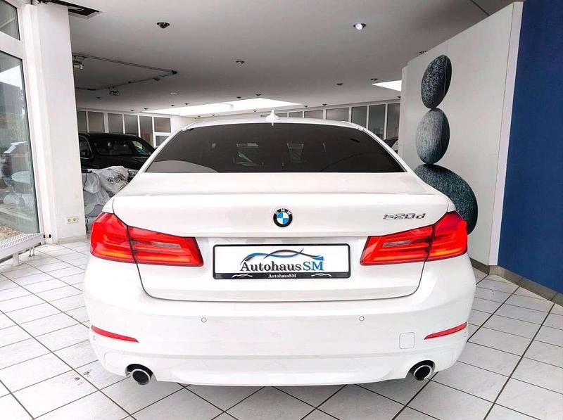Gebraucht BMW 520 Performance 190 PS (139 kW) 2018 Weiß Limousine