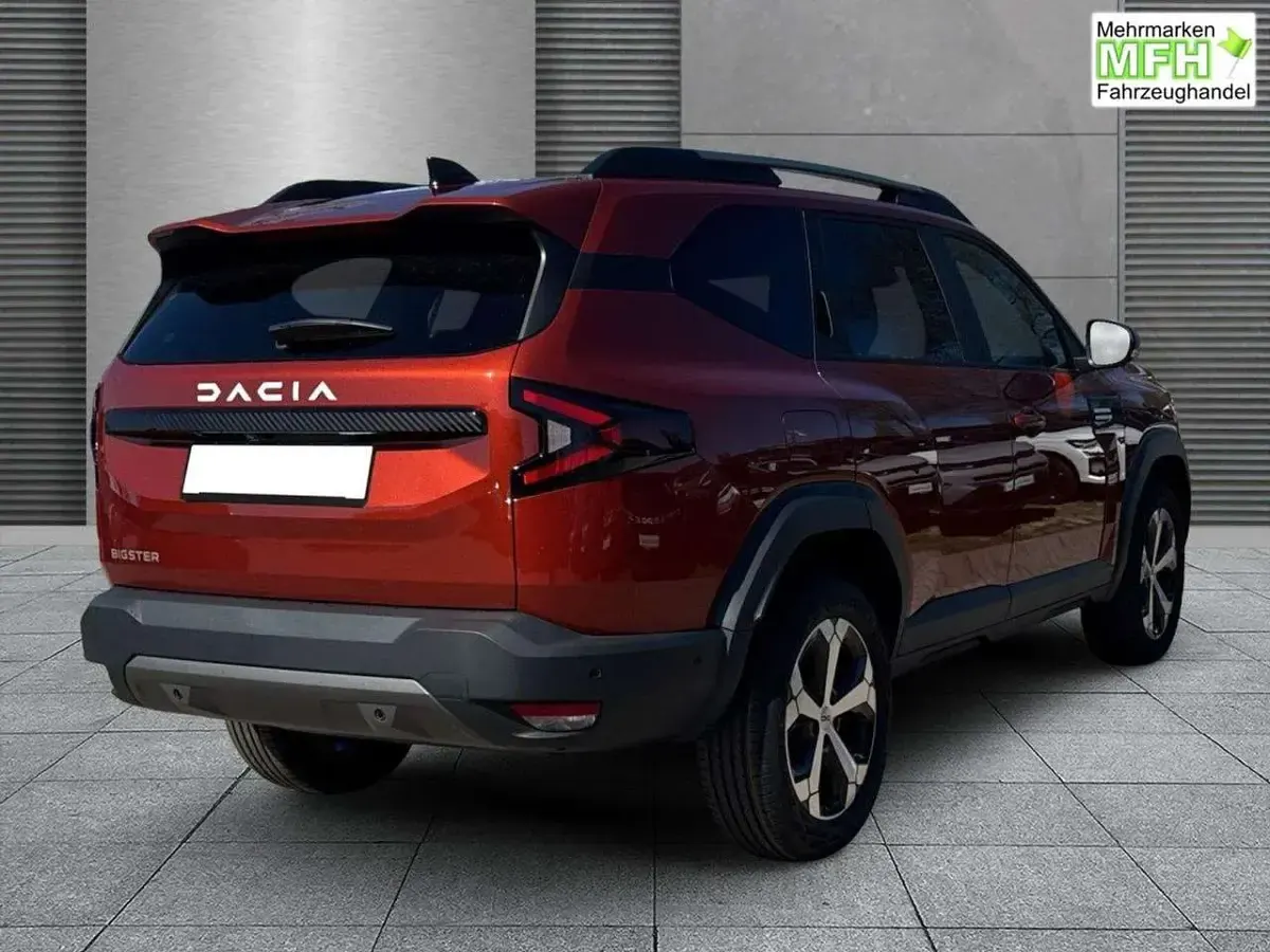 Neu Dacia Bigster Journey 140 PS (102 kW) 2026 Terracottabraun SUV