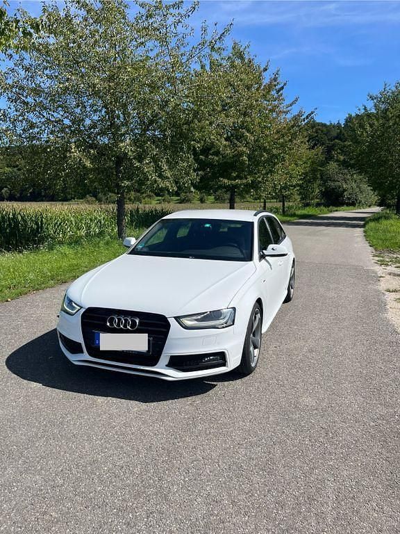 Gebraucht Audi A4 S-Line 204 PS (150 kW) 2013 Weiß Kombi