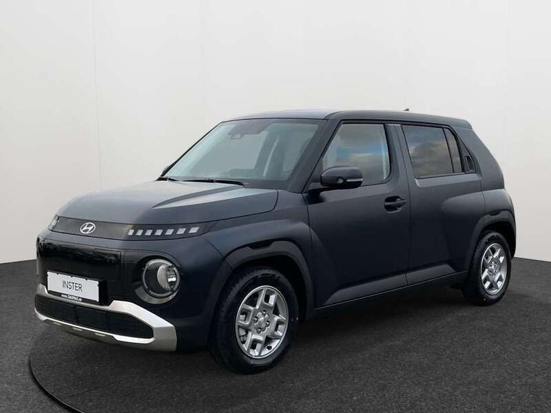 Abyss black Neu 2025 Hyundai Inster Trend Kleinwagen | 23.690 € (Fairer Preis) - Bild 1/4