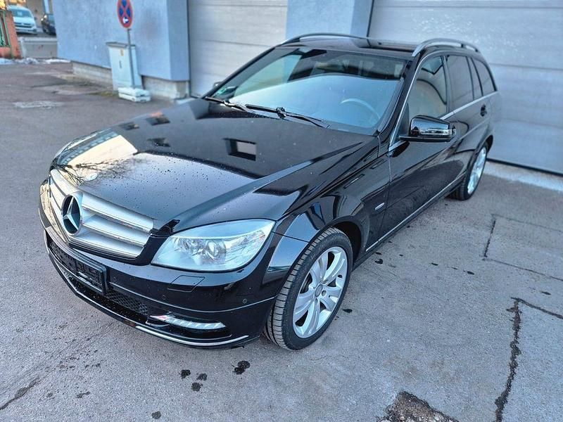 Gebraucht Mercedes C200 184 PS (135 kW) 2011 Schwarz Kombi
