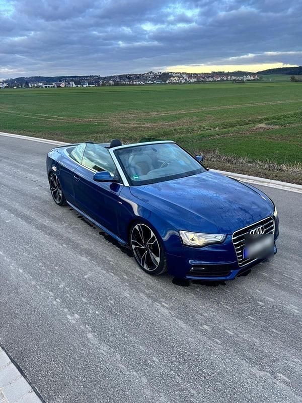 Gebraucht Audi A5 Cabriolet S-Line 177 PS (130 kW) 2015 Blau Cabrio
