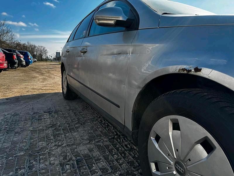 Gebraucht VW Passat 105 PS (77 kW) 2007 Silber Kombi