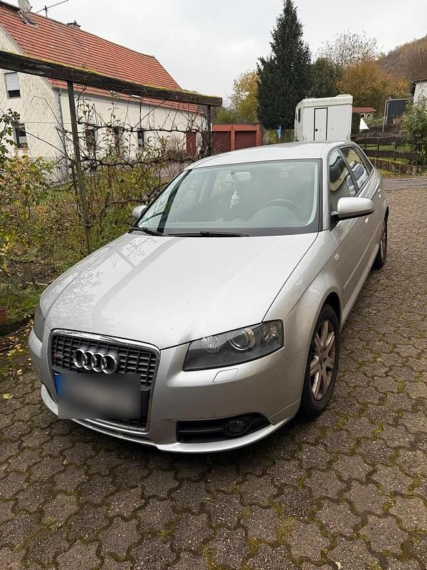 Silber Gebraucht 2006 Audi A3 Sportback S-Line Kleinwagen | 6.000 € (Etwas zu teuer) - Bild 1/4