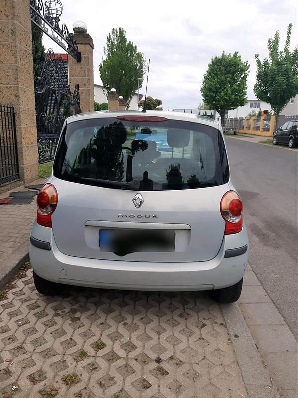 Gebraucht Renault Modus 75 PS (55 kW) 2005 Grau Van / Kleinbus