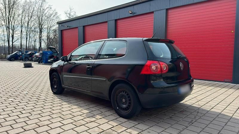 Gebraucht VW Golf 80 PS (58 kW) 2006 Schwarz Coupé