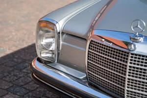 Gebraucht Mercedes 250 150 PS (110 kW) 1970 Silber Coupé