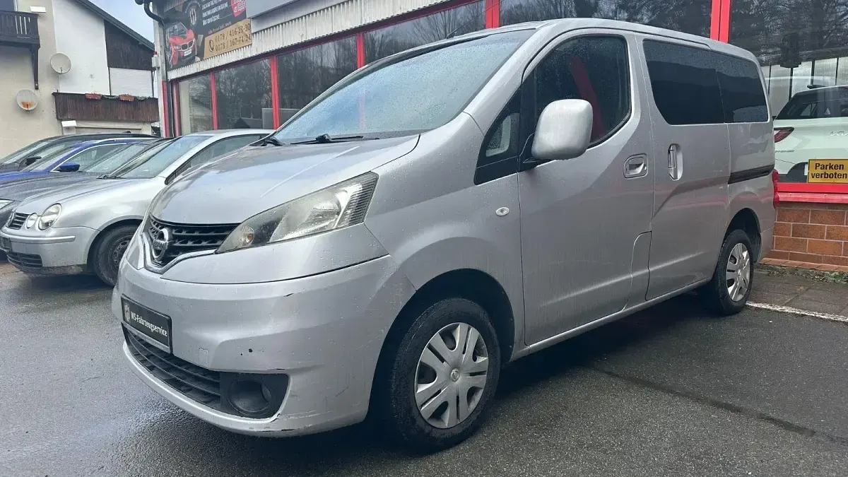 Gebraucht Nissan NV200 Premium Edition 110 PS (80 kW) 2013 Silber Van / Kleinbus