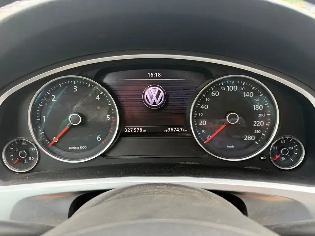 Gebraucht VW Touareg 204 PS (150 kW) 2011 Schwarz SUV