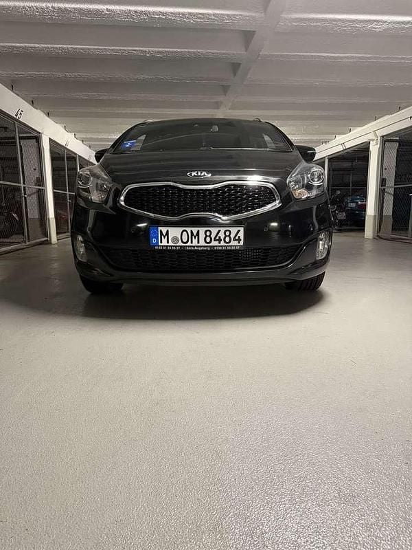 Gebraucht Kia Carens DREAM-TEAM Edition 141 PS (103 kW) 2016 Schwarz Van / Kleinbus