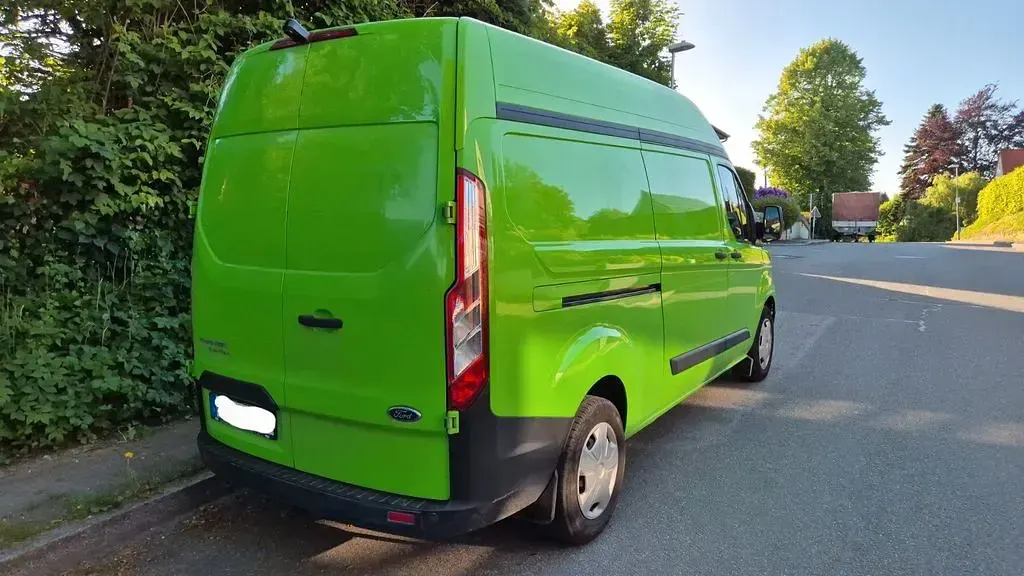 Gebraucht Ford Transit Custom 131 PS (96 kW) 2020 Grün Van / Kleinbus