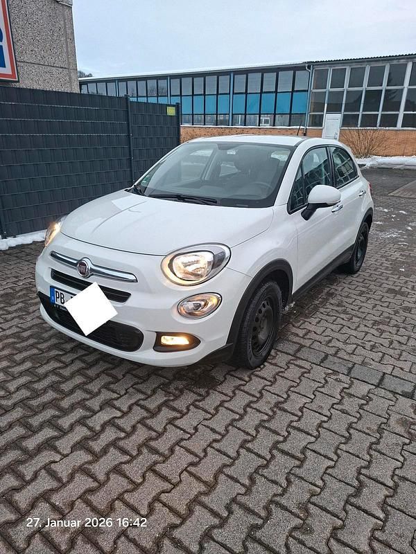 Weiß Gebraucht 2015 Fiat 500X SUV | 7.990 € (Guter Preis) - Bild 1/4