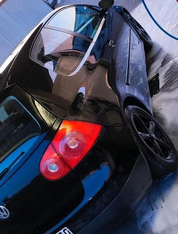 Schwarz Gebraucht 2006 VW Golf V Kleinwagen | 699 € (Superpreis) - Bild 1/4