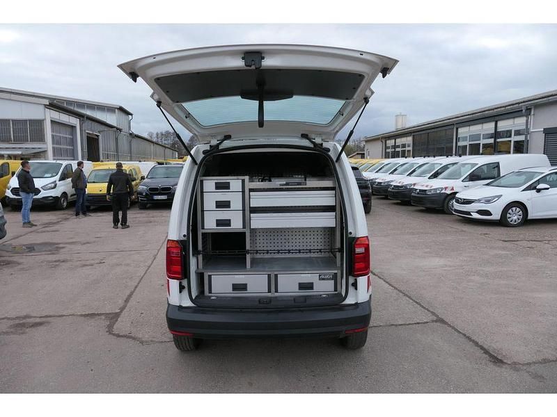 Gebraucht VW Caddy 122 PS (89 kW) 2019 Candyweiß Van / Kleinbus