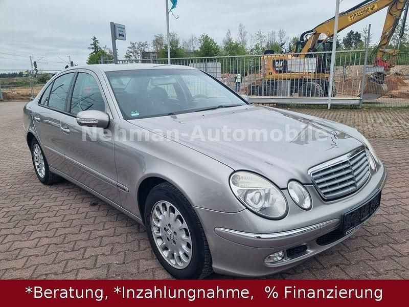 Gebraucht Mercedes E200 163 PS (119 kW) 2004 Silber Limousine