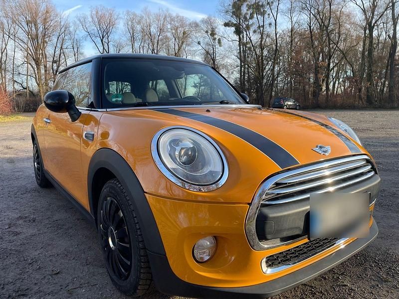 Usata Mini ONE 102 CV (75 kW) 2015 Arancione Utilitaria