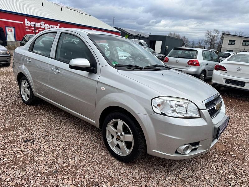 Gebraucht Chevrolet Aveo LT 95 PS (69 kW) 2008 Silber Limousine